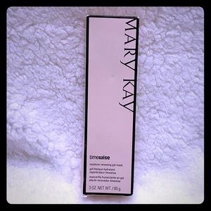 Mary Kay Moisture Renewing Gel Mask NWB